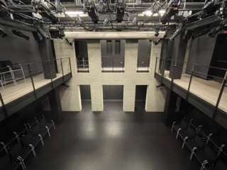 Lighten audience view